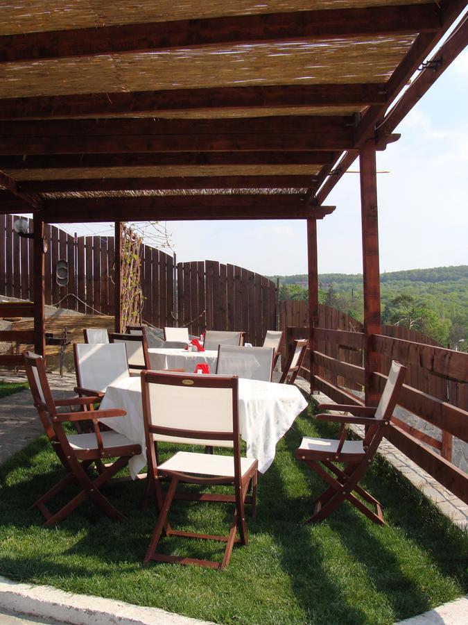 Pensiunea Taverna Bucium Jászvásár Kültér fotó