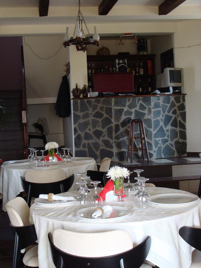 Pensiunea Taverna Bucium Jászvásár Kültér fotó