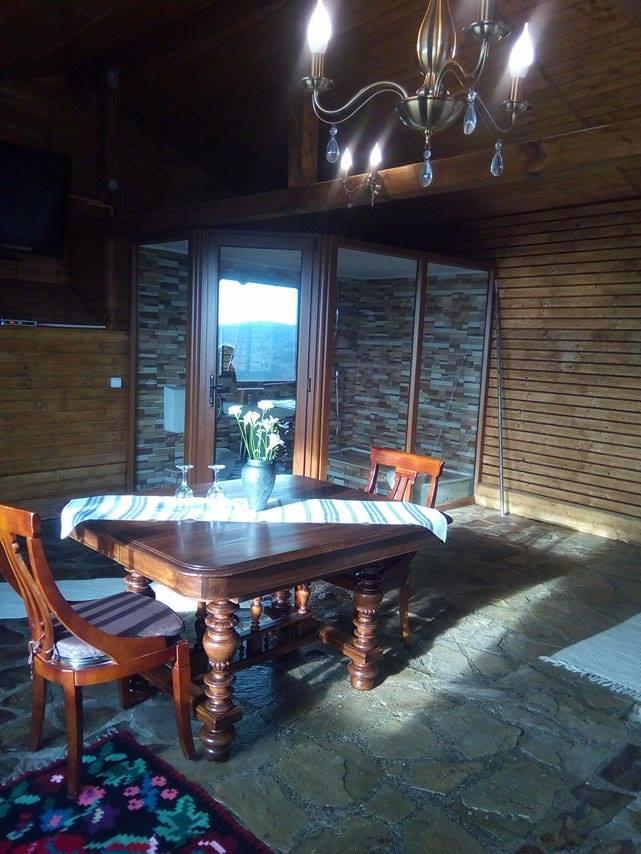 Pensiunea Taverna Bucium Jászvásár Kültér fotó
