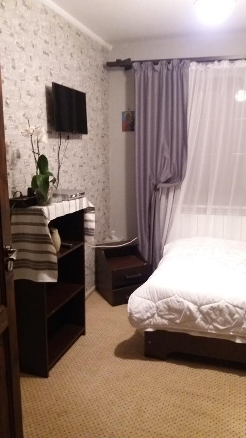 Pensiunea Taverna Bucium Jászvásár Kültér fotó